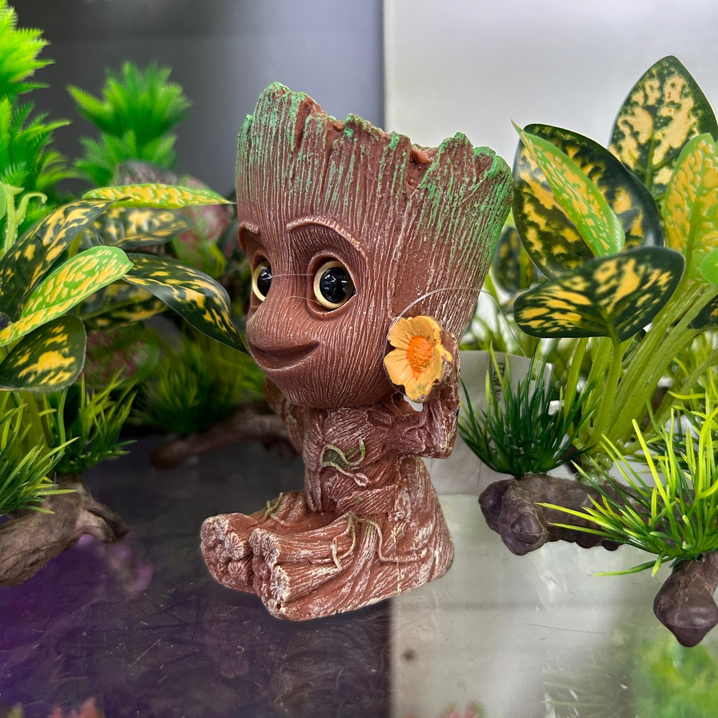 Decor Groot Toy | Aquarium decoration | With airstone