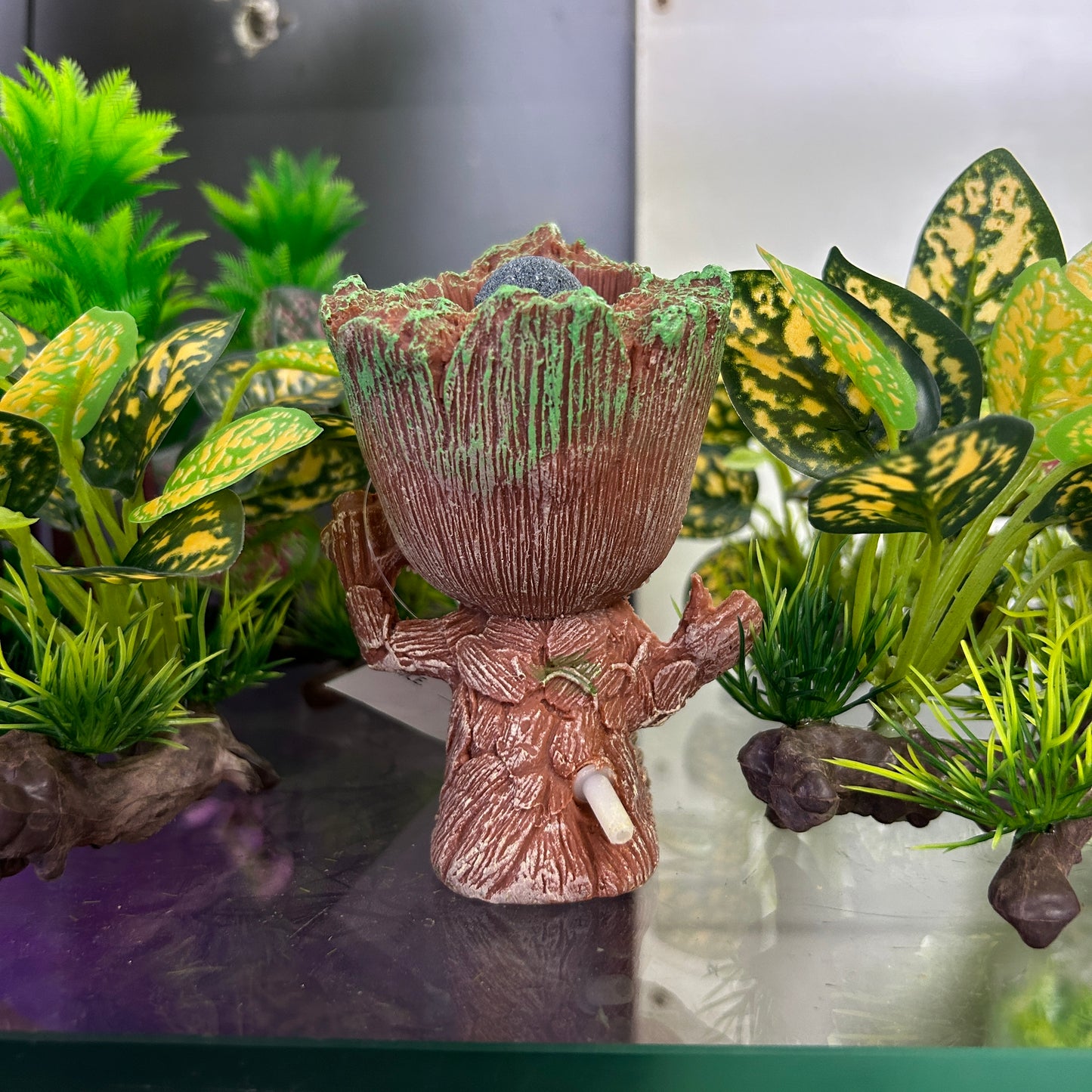 Decor Groot Toy | Aquarium decoration | With airstone
