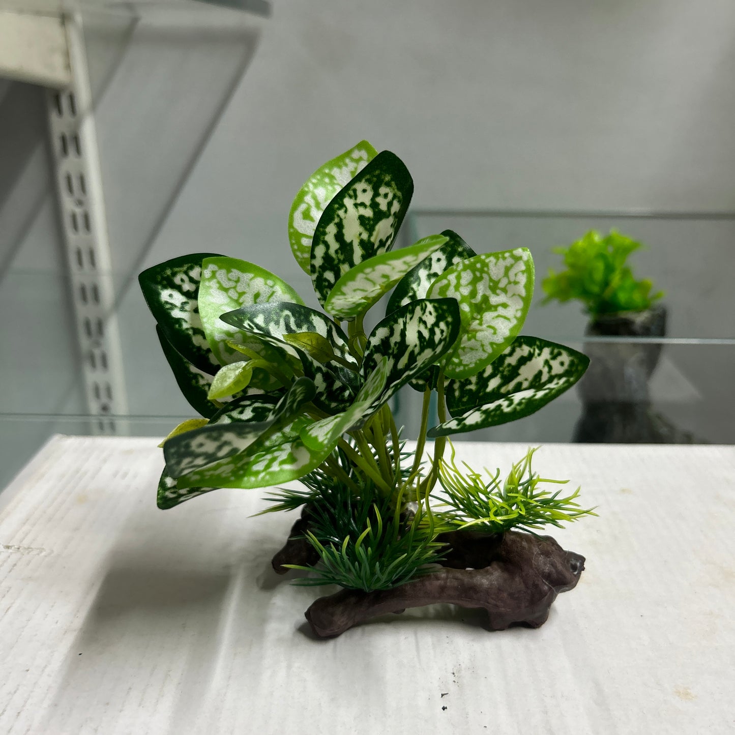 Artificial realistic plant | Aquatic plants