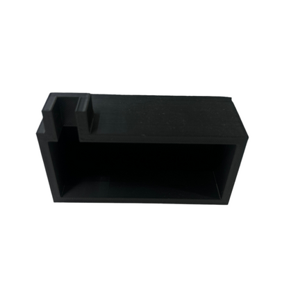 Bottom cave | Hiding spot | VAC005