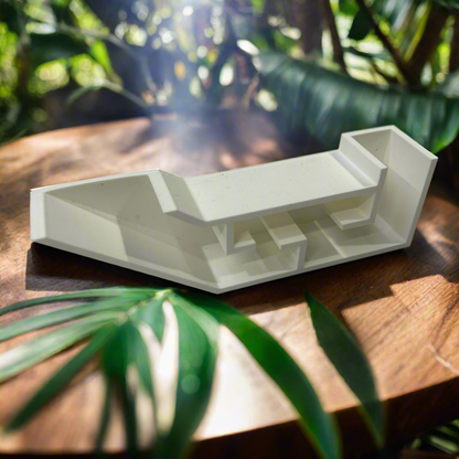 Bottom cave | Hiding spot | VAC006