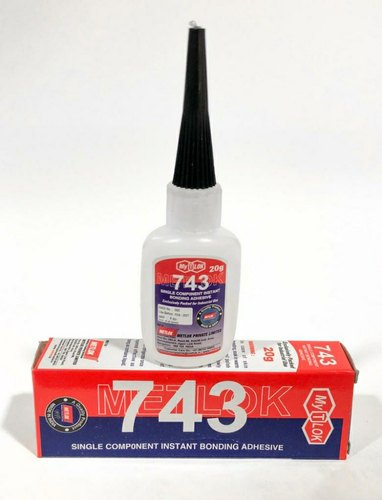743 Glue to stick Rocks & Driftwoods